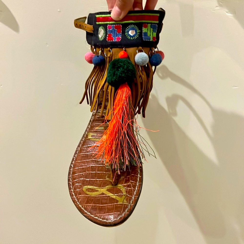 Cute Sam Edelman sandals with leather and decorations